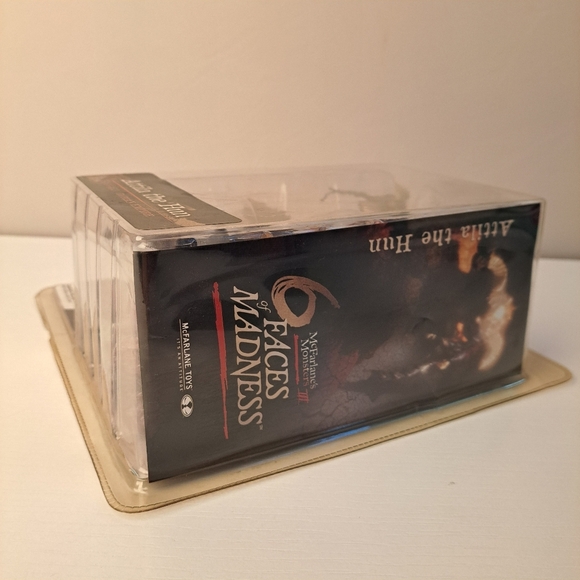 Spawn McFarlane Monsters 6 Faces of Madness Attila the Hun 2004 - Picture 3 of 6